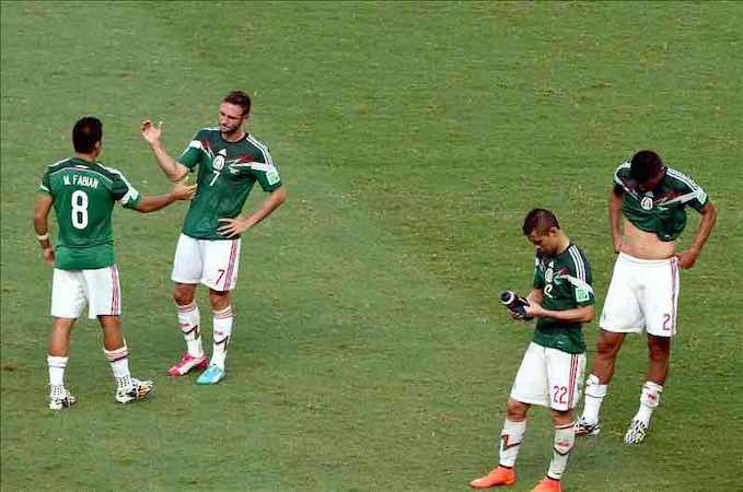 La selección mexicana emprende la vuelta a casa
