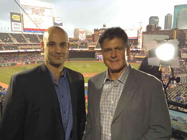 Pablo Alsina y José Tolentino, estarán transmitiendo en español para Fox Deportes el Juego de Estrellas desde el Target Field en Minneapolis. Foto Cortesía Fox Deportes