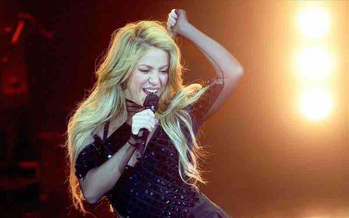 Shakira y Carlinhos Brown también actuarán en la clausura del Mundial. EFE