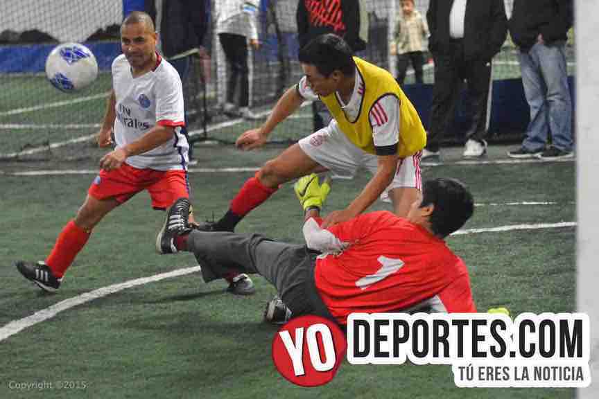 La Juve contra Fenix Fuerza Latina Soccer League