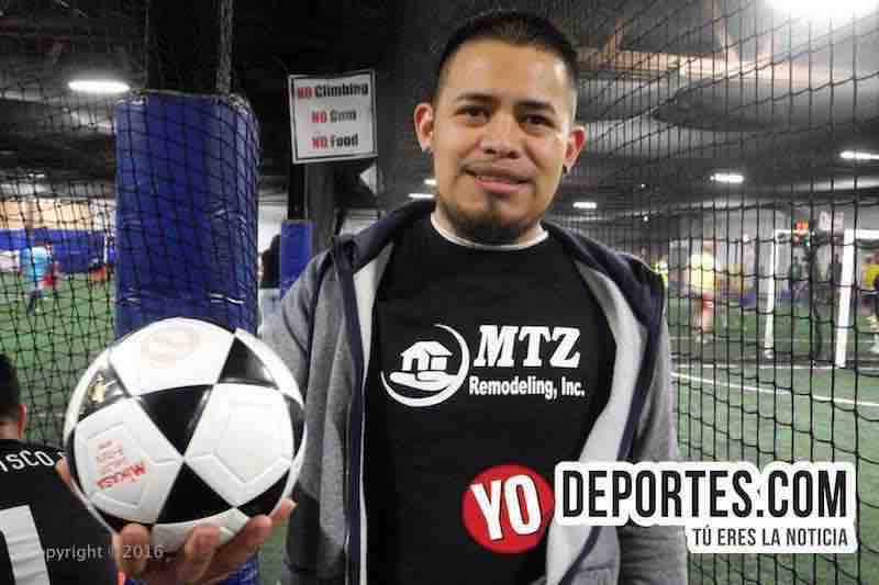 Oscar Martinez entrenador del Deportivo MTZ