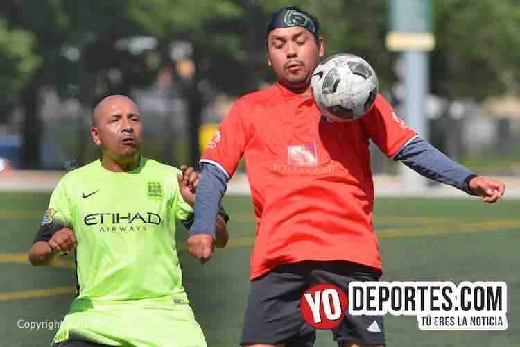 Caluroso empate entre Crónica Roja y Cuenca FC en Liga Internacional Azuay