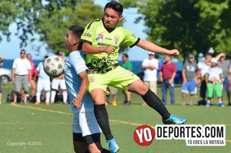 Goliza del América de Salcajá a selección de guatemaltecos en Chicago