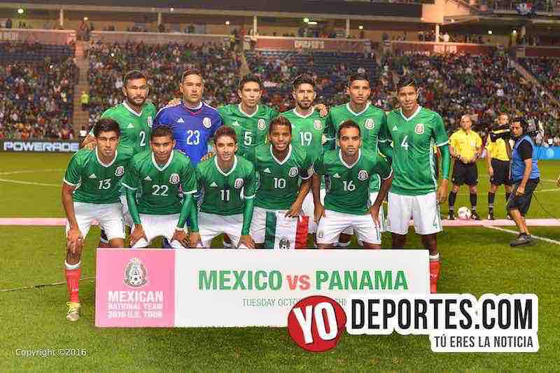 Aburrido triunfo de México contra Panamá deja satisfecho a Osorio