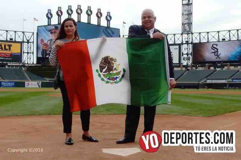 Rick Renteria saca la bandera mexicana y dispara: Para que todo mundo sepa que tenemos la capacidad de hacer muchas cosas