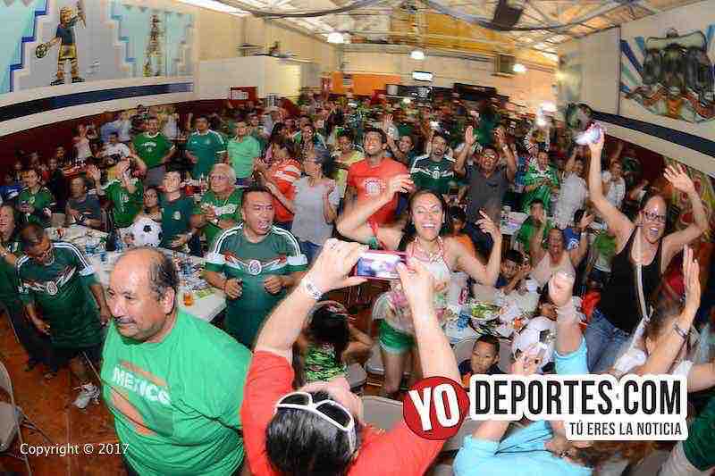 Barbacoa gratis en Chitown Futbol para el juego México vs Portugal