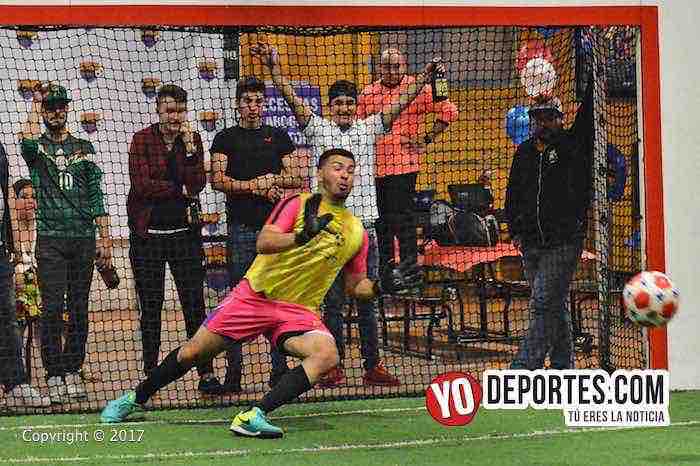 Penales de media noche entre Deportivo Tapatío y Deportivo Macuil