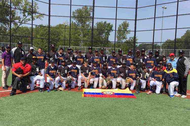 Jóvenes beisbolistas de Colombia visitaron a los Medias Blancas