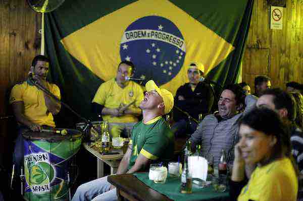 Los brasileños gastarán 67 millones de dólares viendo el Mundial de Rusia