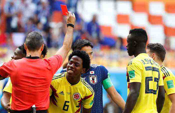 El colombiano Carlos Sánchez primer expulsado del Mundial