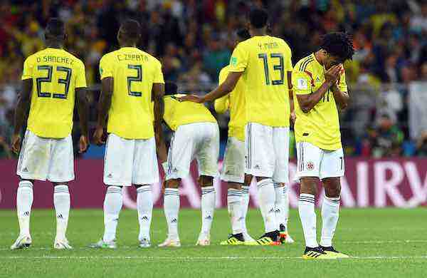 Crueles penales meten a Inglaterra en cuartos y despide a Colombia