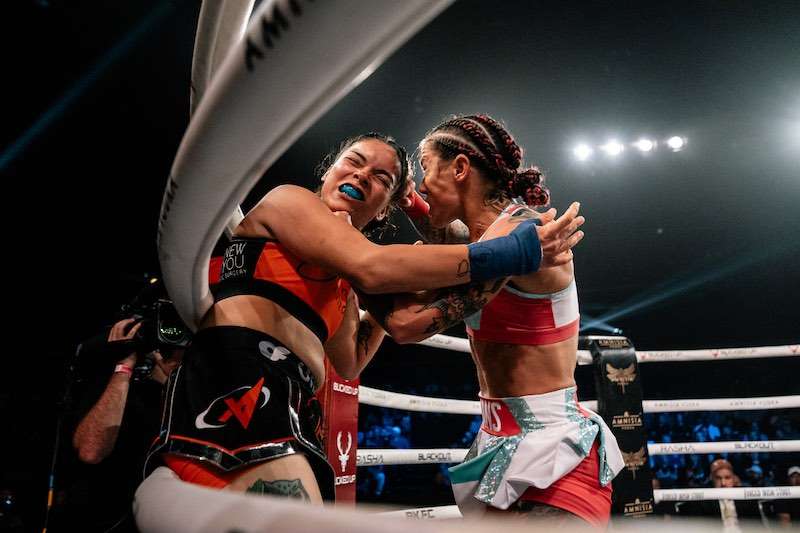 Marisol Ruelas de Chicago pierde con Brooke Evans en Indiana Bare Knuckle Fighting