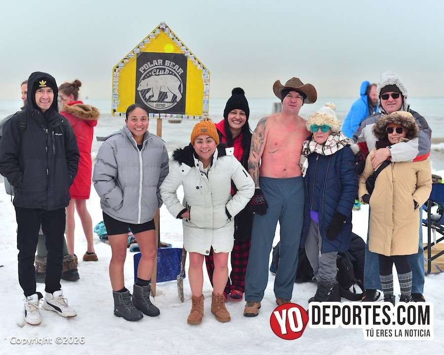 Valientes deportistas derrotan el frío de Chicago en Año Nuevo 2026